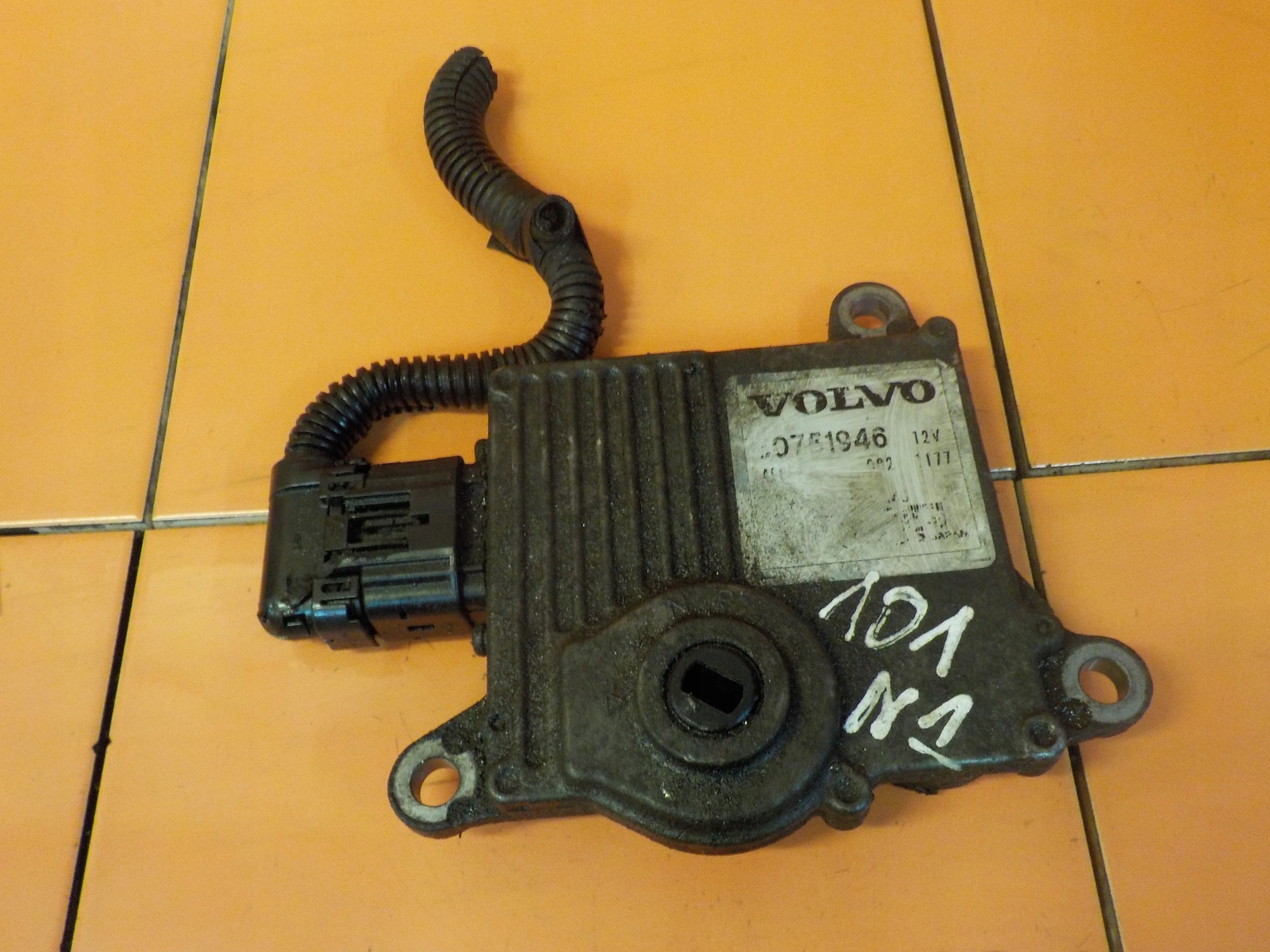 Volvo S80 2.4 D5 09r Potentiometer Getriebe SJZC8706951