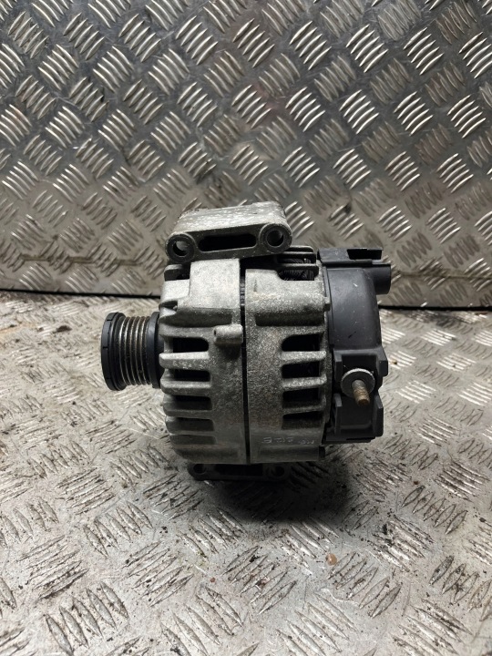 Generator Mercedes E W212 lyft 2.2d 0986082500