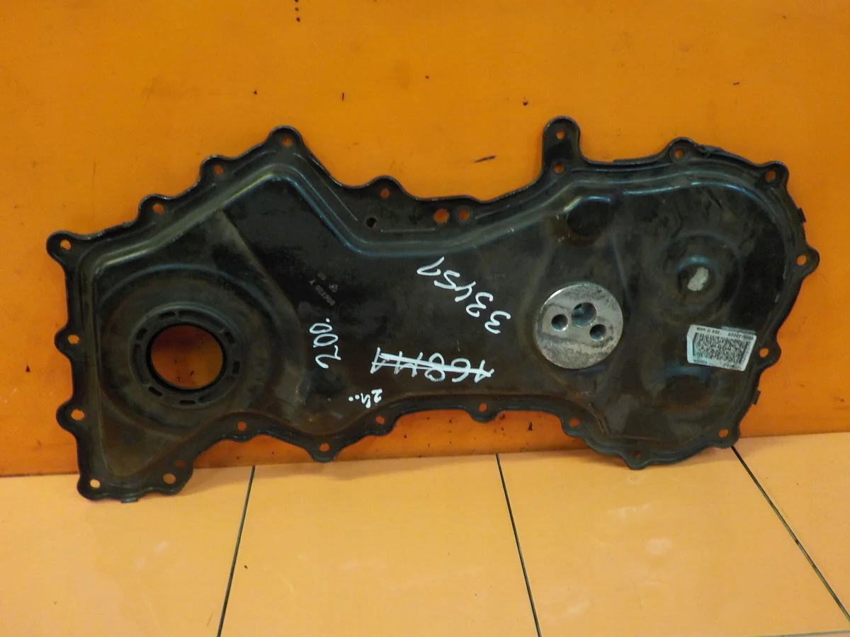 Nissan Qashqai 2.0 DCI 2009 Obudowa rozrzadu 8200779055