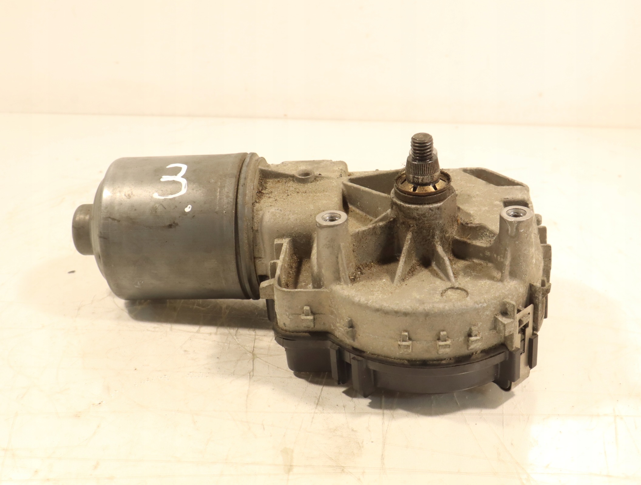 Motor limpiaparabrisas delantero Mercedes Clase E W211 OEM 0390241801 image 4