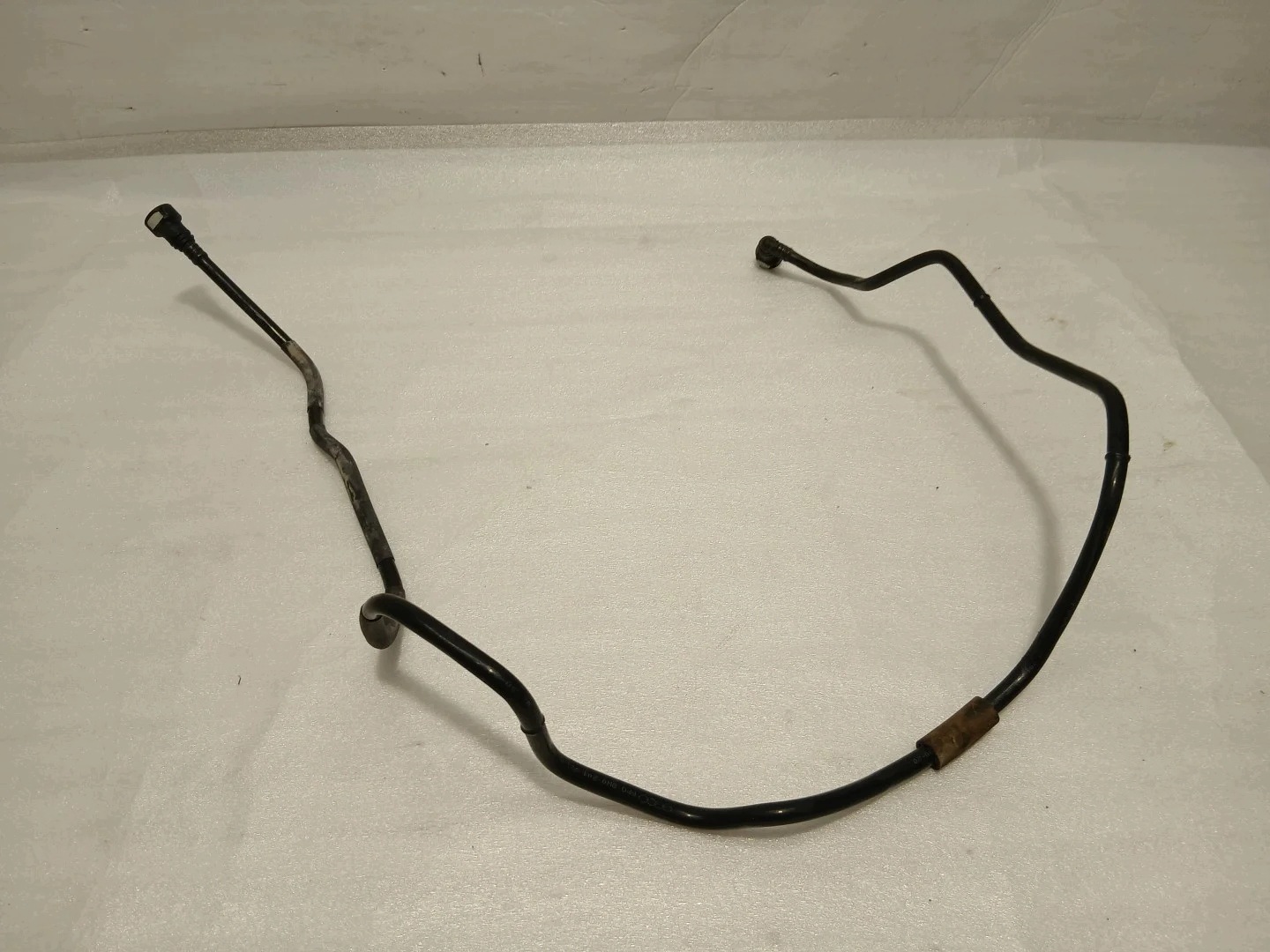 Ventilationsrör VAG Audi A4 S4 B9 2015-2019 OEM 8W0201991AC image 2
