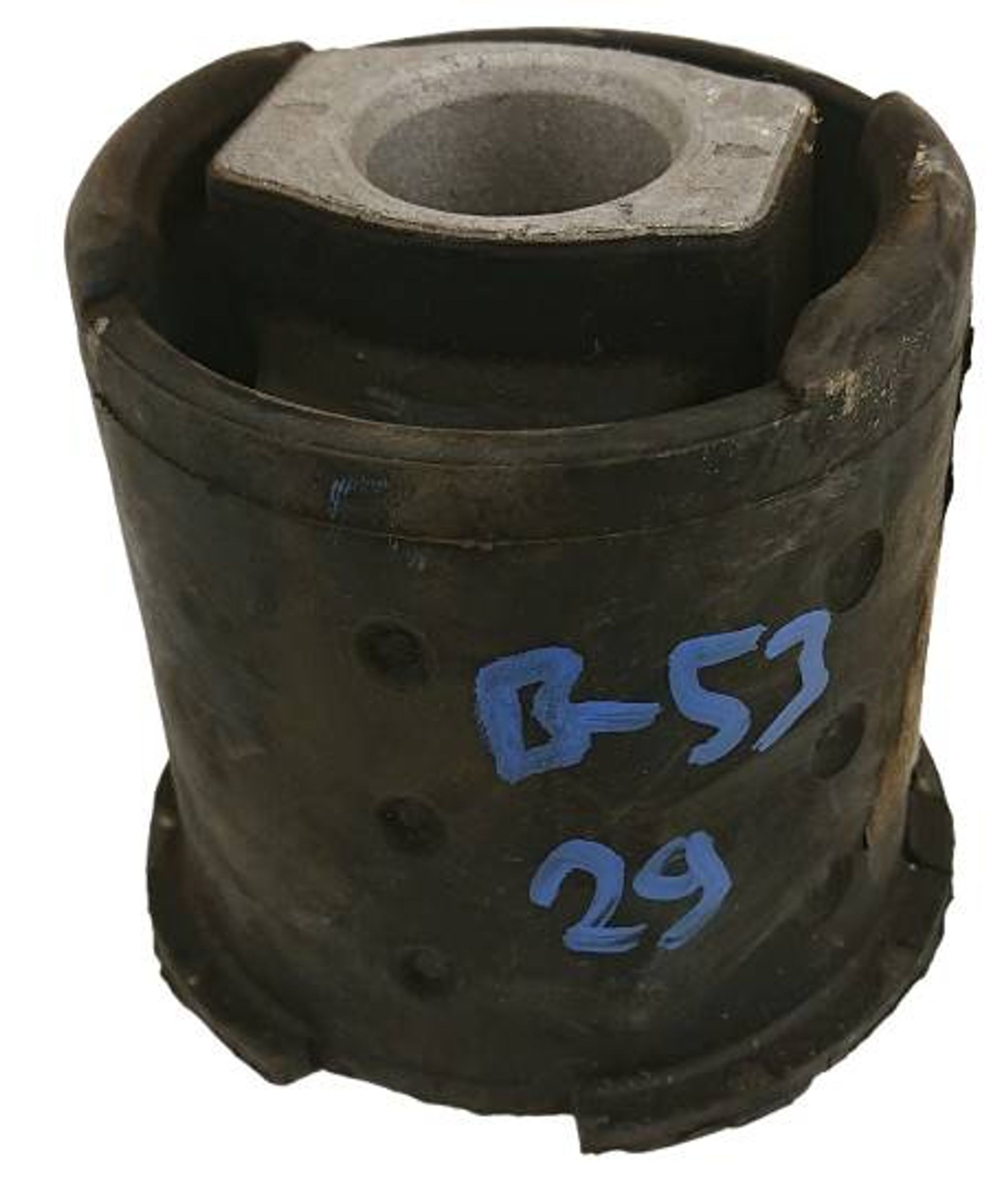 BMW 5 V E39 Soporte de goma eje trasero trasero image 2