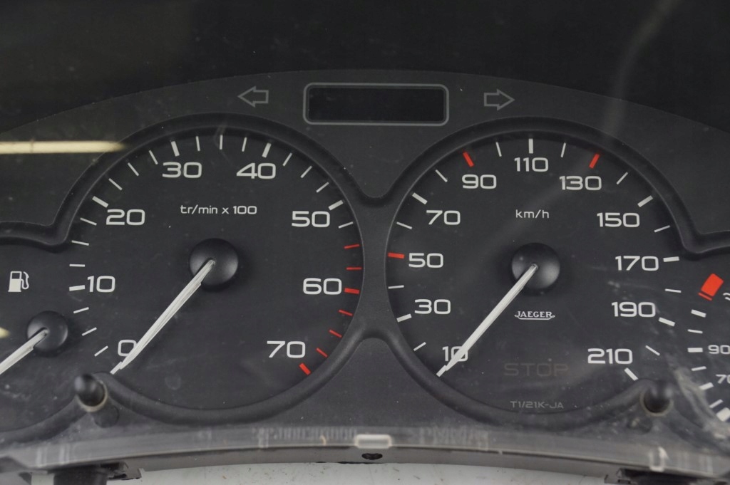 Compteur 9662745180 Citroen Berlingo image 5