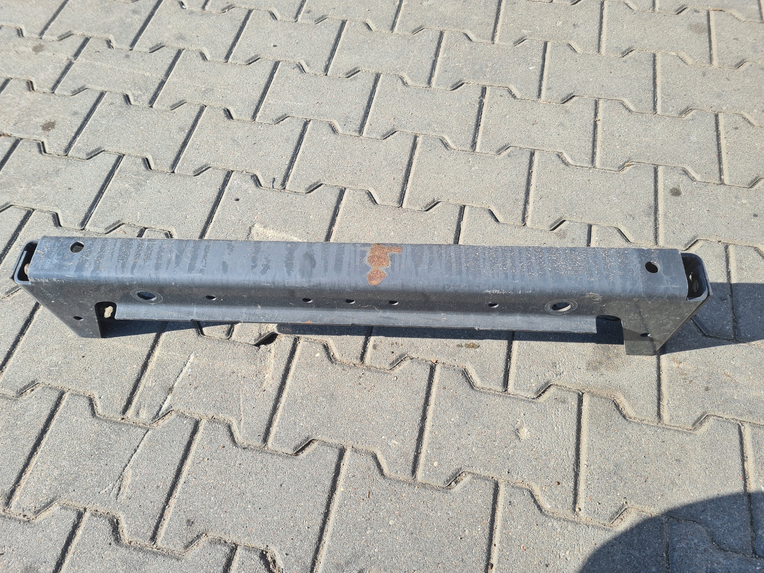 Achterste schokbrekerbalk Renault Gama T Volvo FH 4