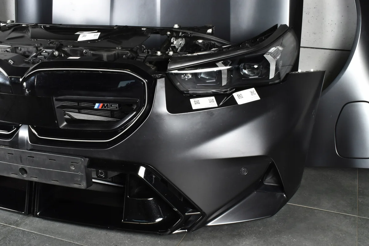 BMW M5 G90 G99 Masque Avant Pare-chocs image 4
