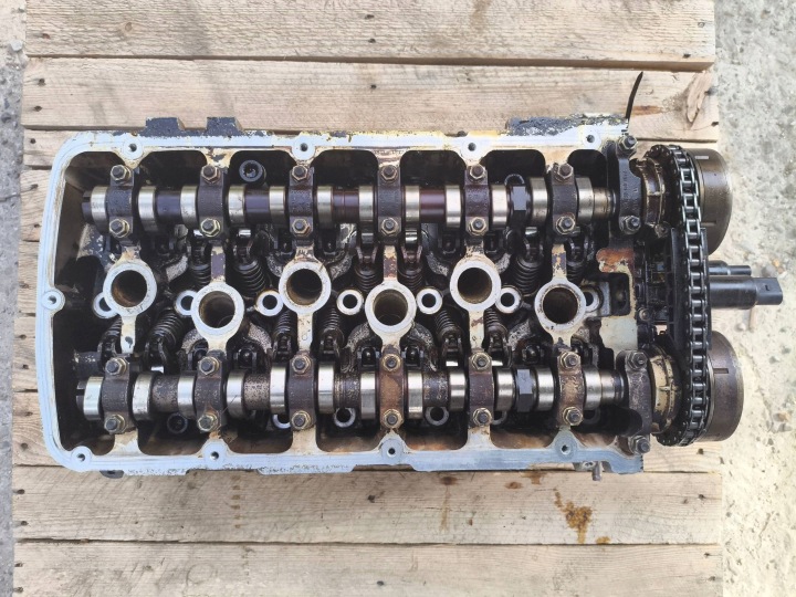 Volkswagen OE 022103373A