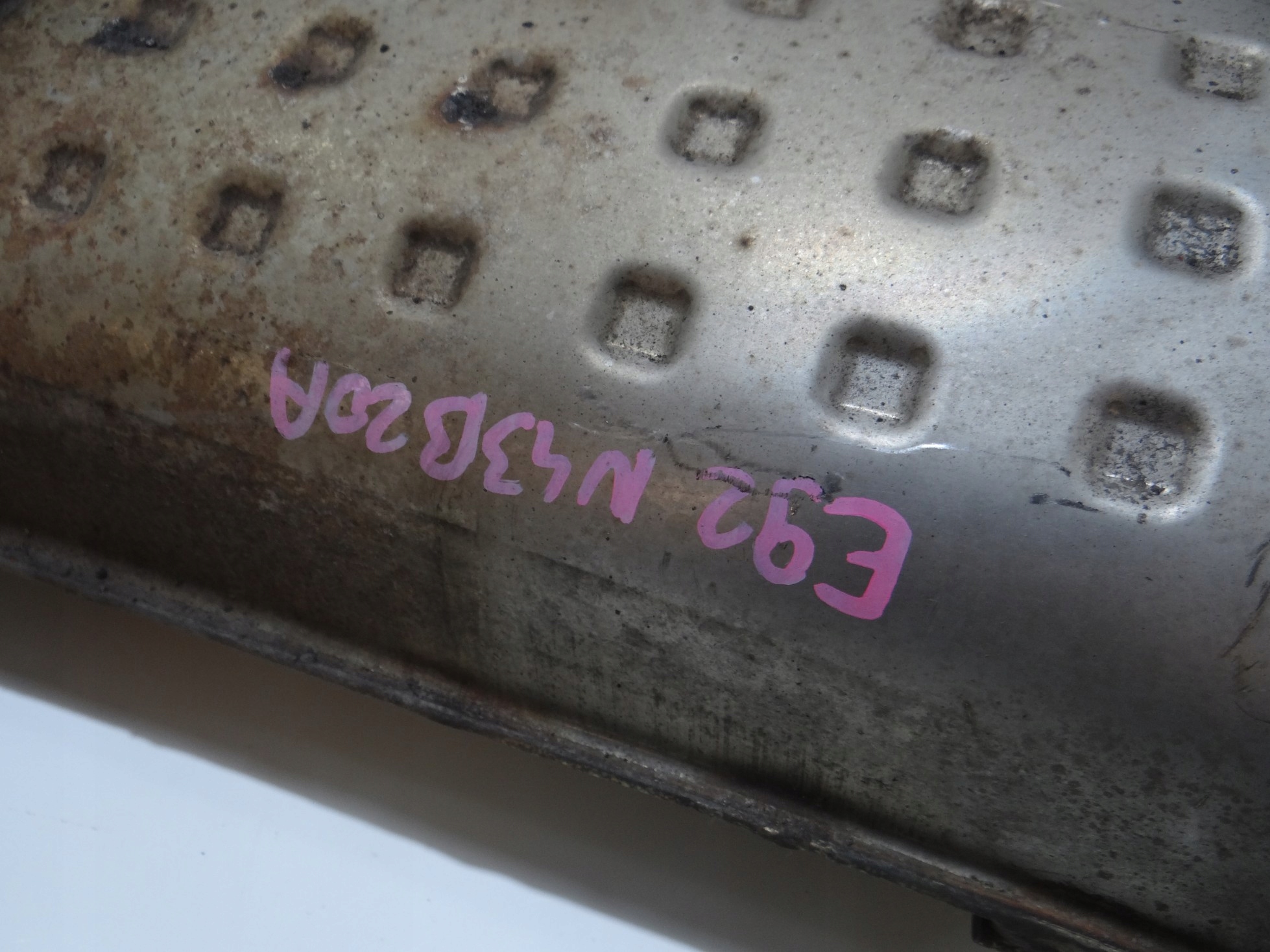 BMW OE 7564929 gebrauchter Endschalldämpfer image 4