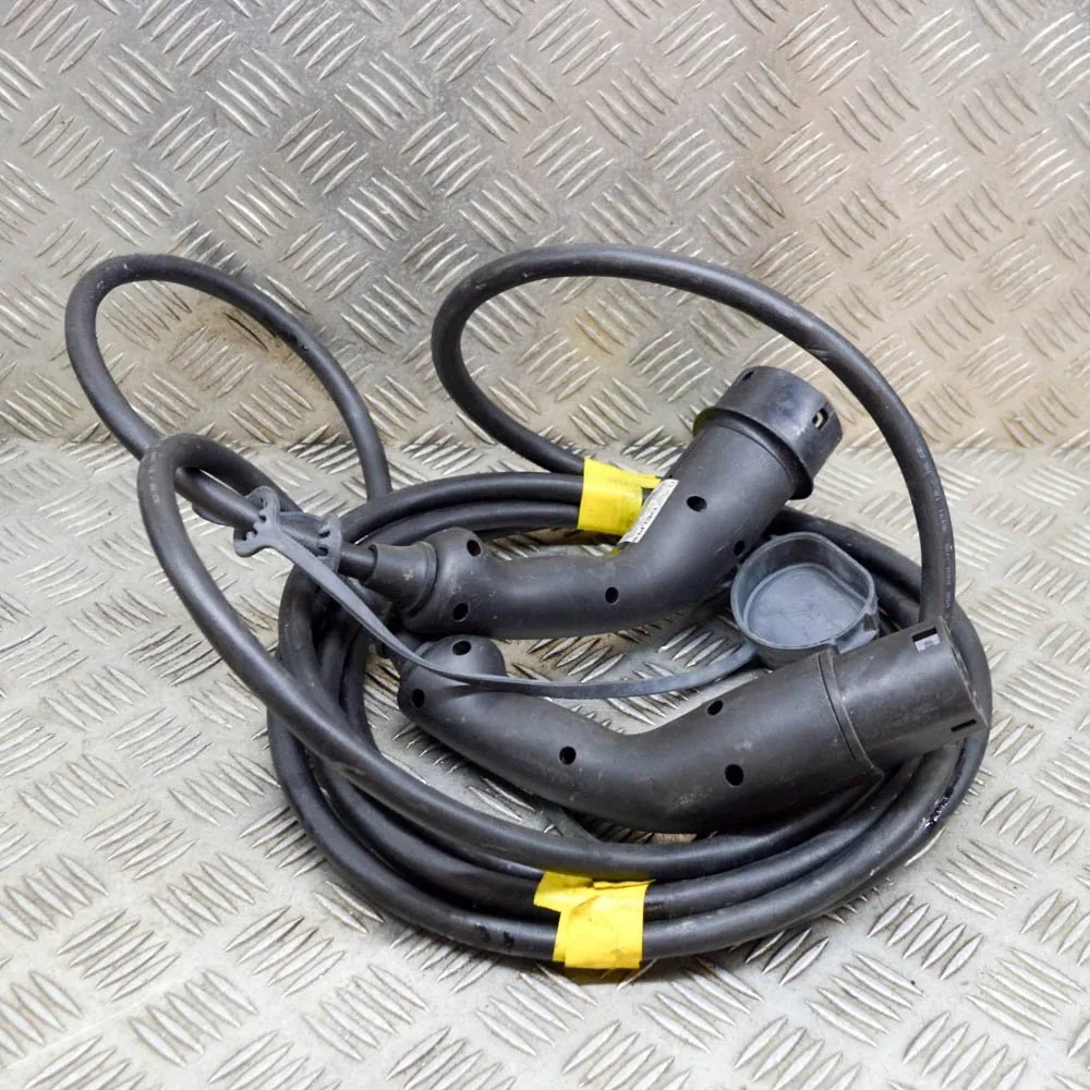 Nissan Leaf (ZE1) Ladekabel OEM 33329534 image 2