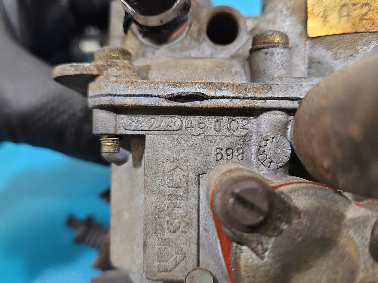 Carburador Peugeot 106 1.0 Usado OEM 222800010 image 4