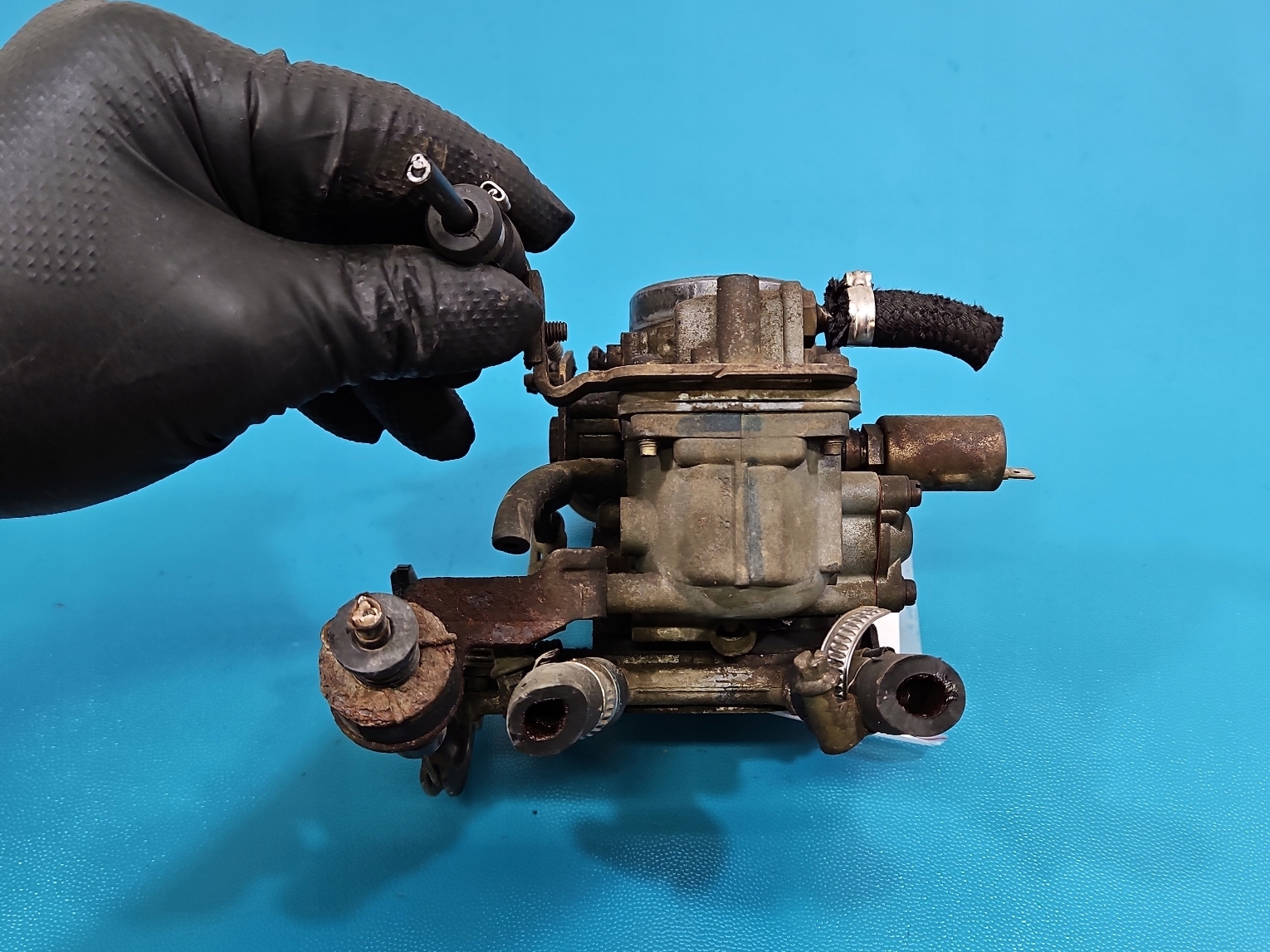 Carburador Peugeot 106 1.0 Usado OEM 222800010 image 5