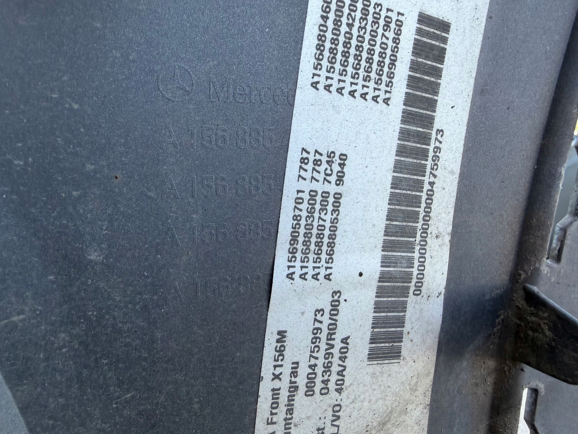 Para-choque dianteiro Mercedes GLA I 1 W156 A156 Lift FL 2017- A1568854100 image 8
