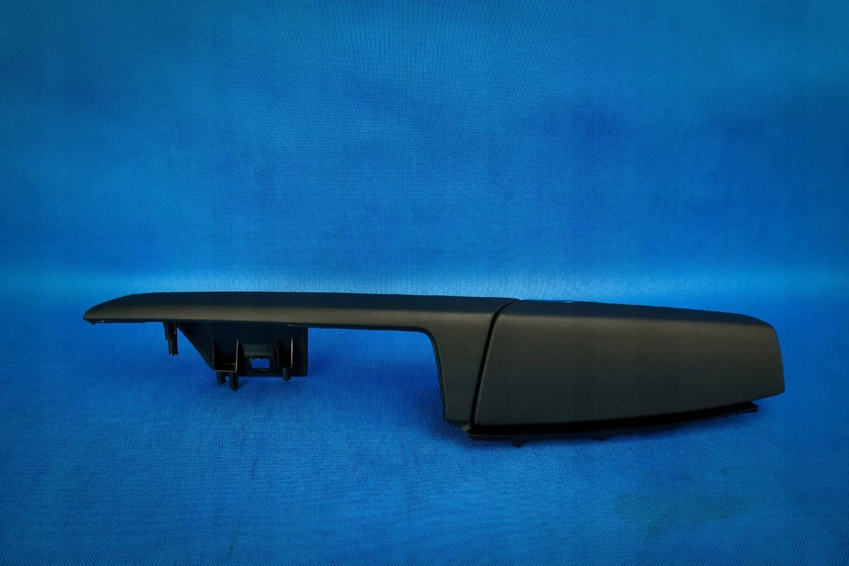Audi A8 S8 4H dörrpanel armstöd vänster
