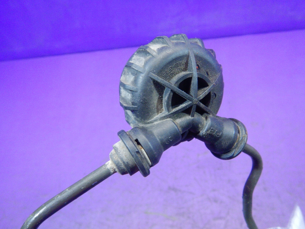 VW Passat B6 2.0 TDI Clutch Release Cable image 4
