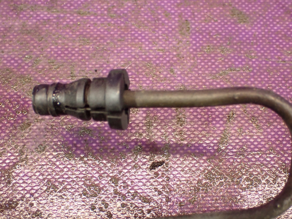 Cable embrague VW Polo IV 9N 1.2 usado image 3