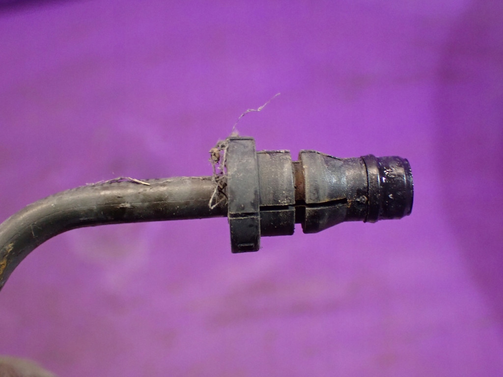 Cable embrague VW Polo IV 9N 1.2 usado image 4