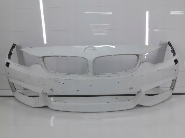 BMW 4 F32 F33 F36 M-paketti PDC-suihkuttimet etupuskuri