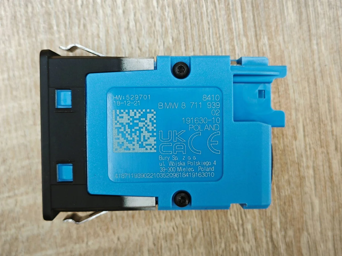 USB C Buchse BMW G22 G30 G20 8711939 image 3