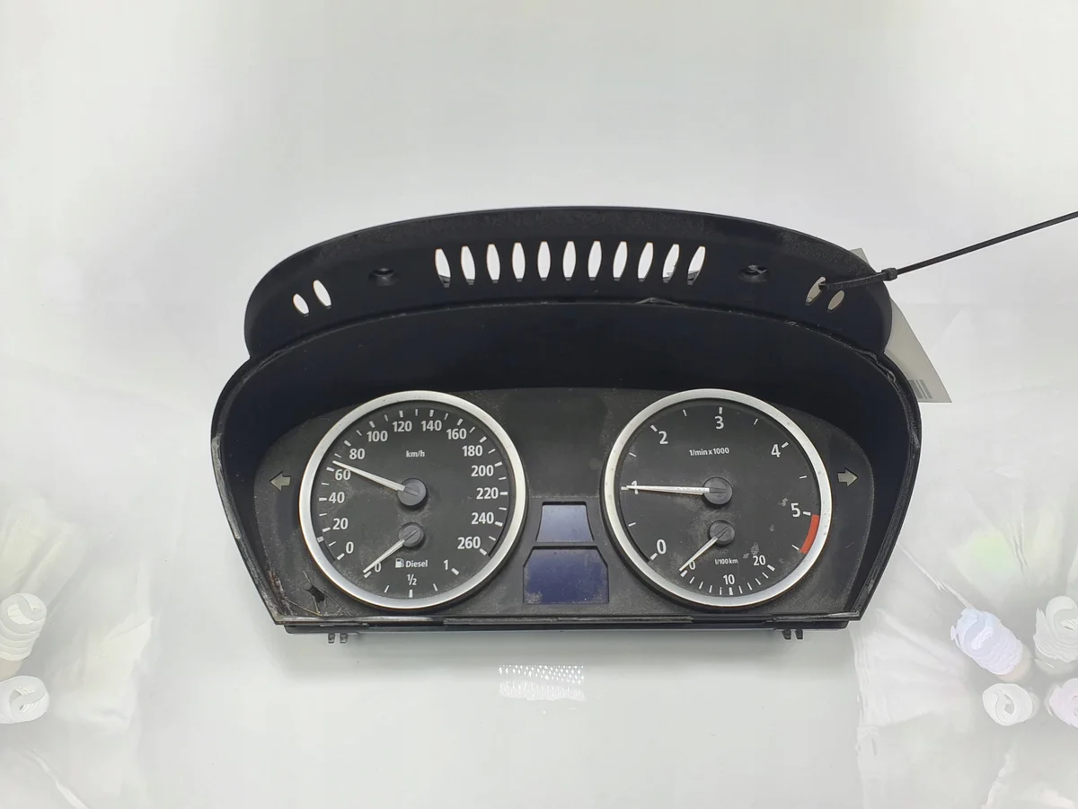 Instrumentpanel BMW E61 6974576