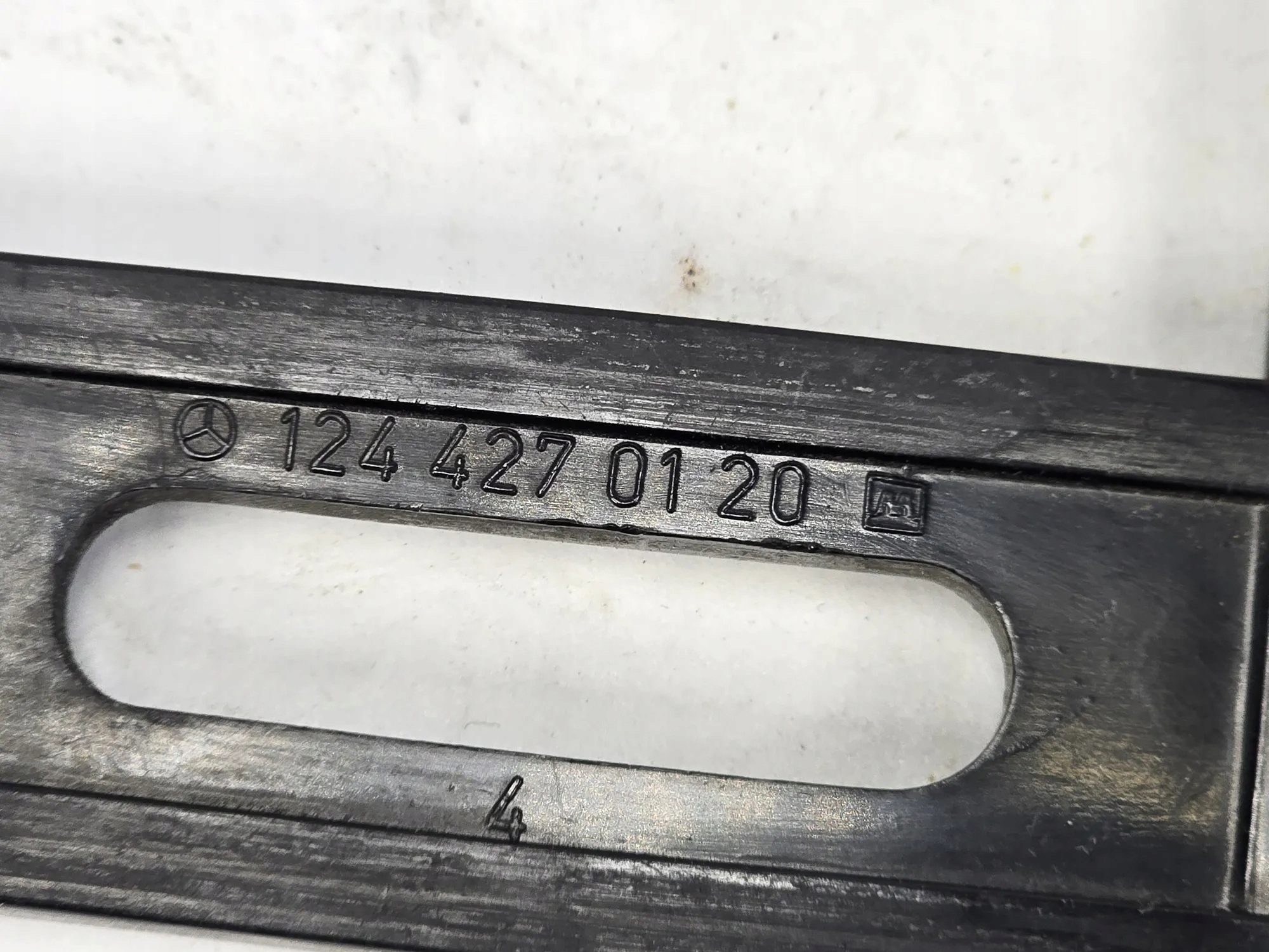 Käsijarrukahva MERCEDES-BENZ E (W124) 1244270120 image 3