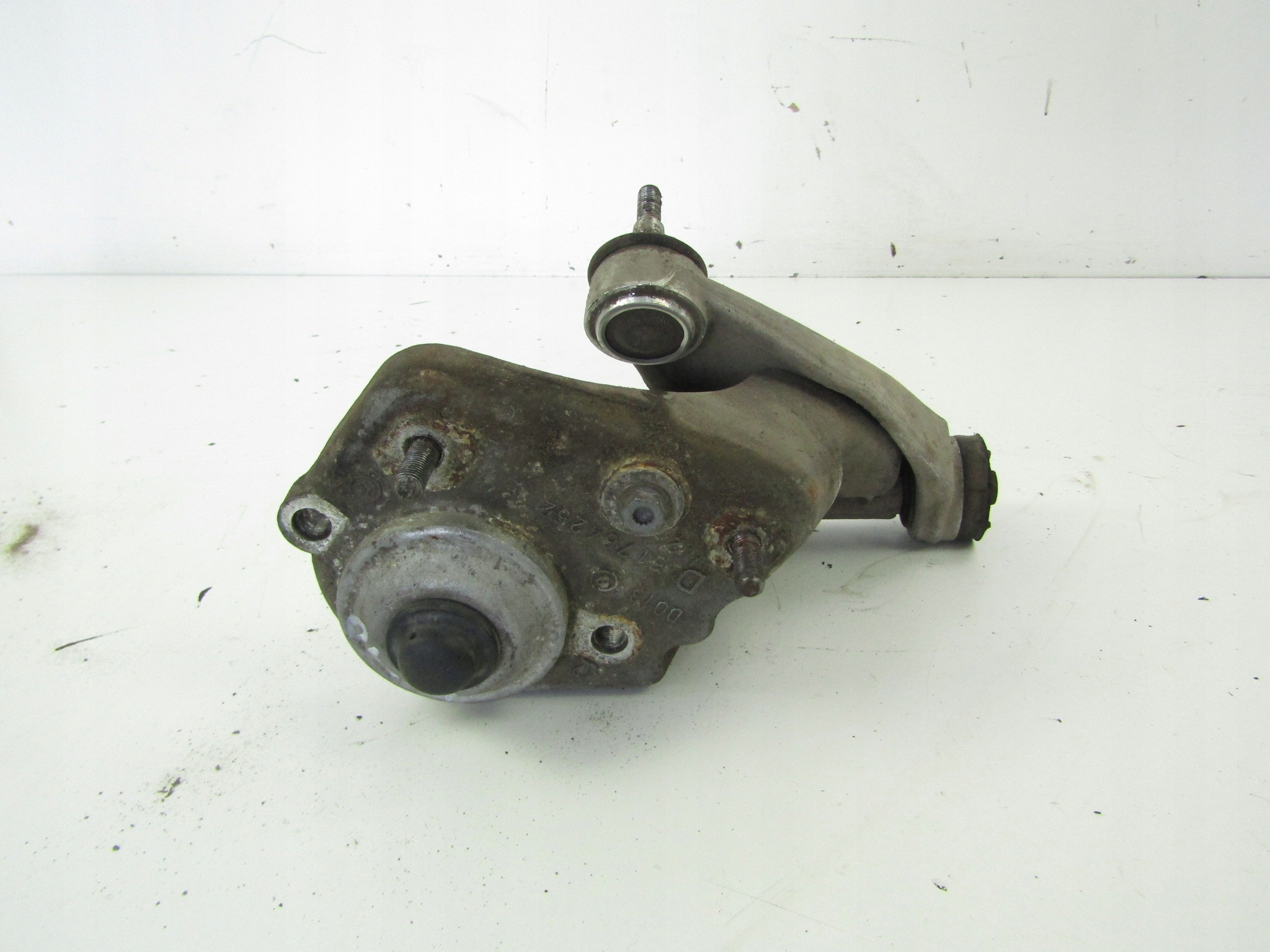 Fixation bras oscillant Alfa Romeo 156 51764252 image 2
