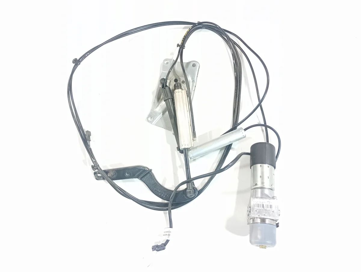 Hydraulisk pump, bagagelucka Mercedes W164