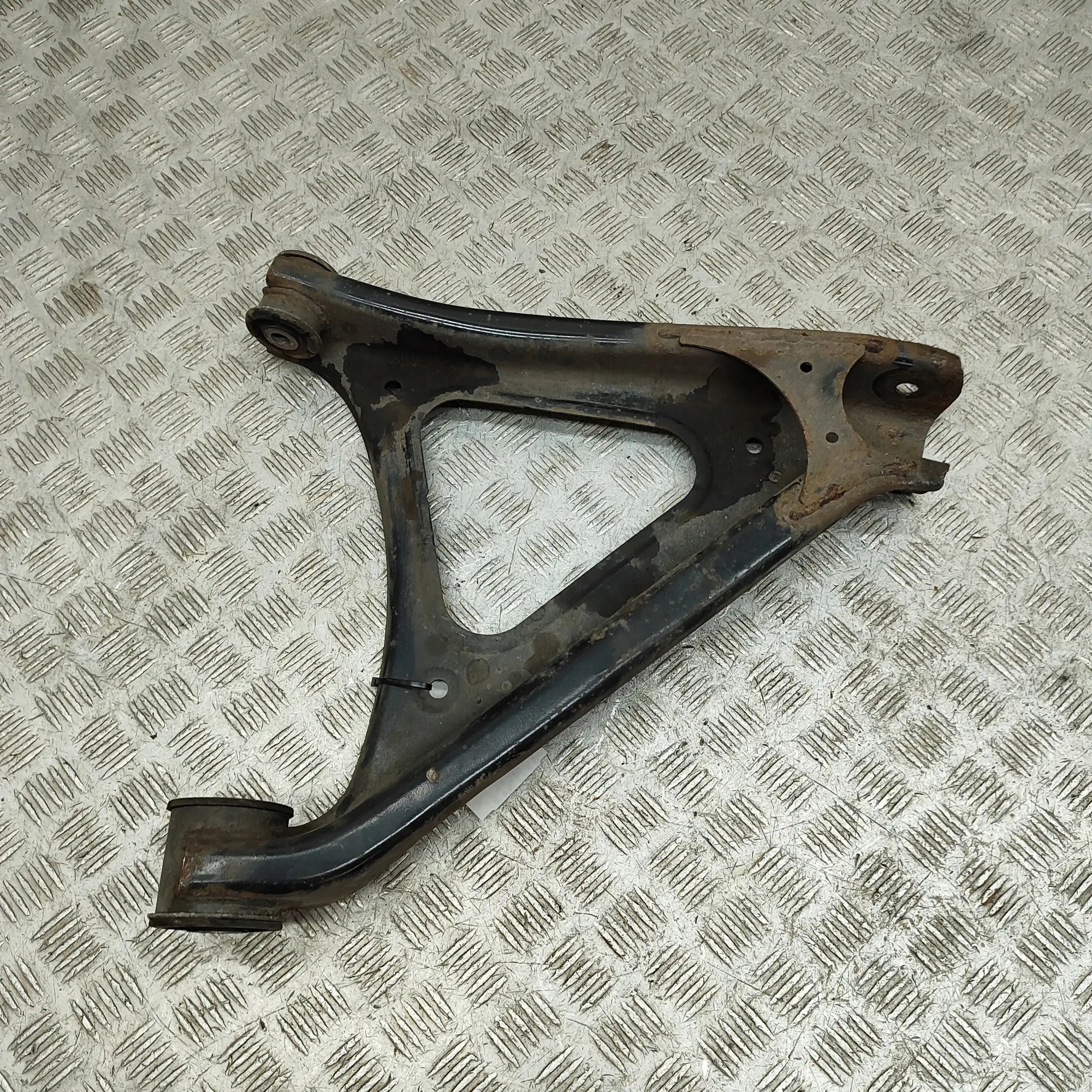 Braço Oscilante Traseiro Esq. VW Touareg (7P5) 7P0505311E 31939778 3.0L 193kw 2017 image 4