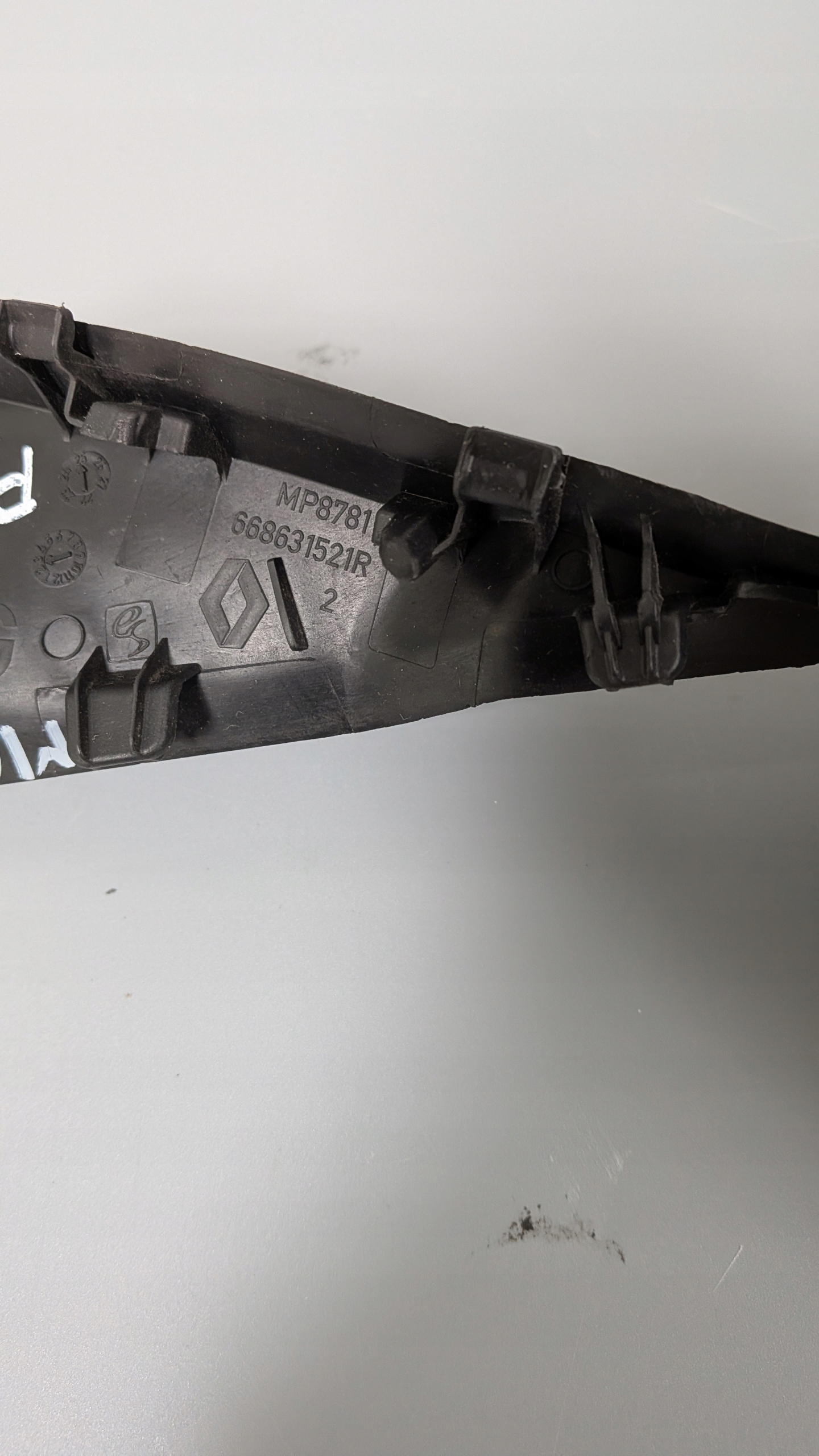 Salpicadero izquierdo Renault Master IV Lift V OEM 668631521R image 3