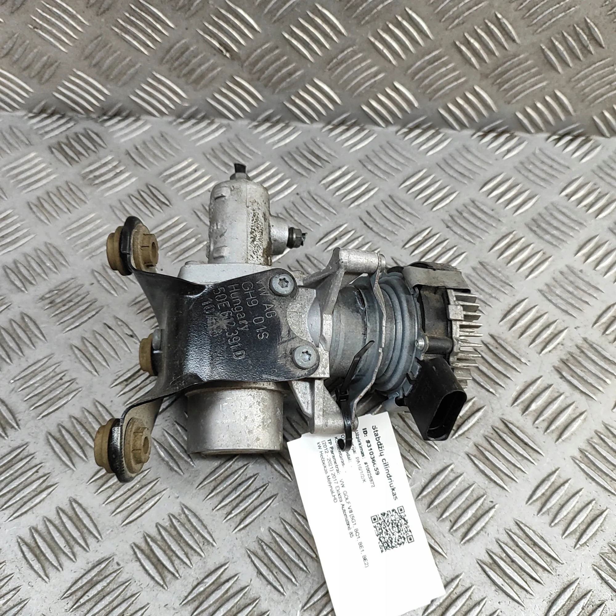 Cilindro de Freio VW Golf VII 0132018018 Usado image 2