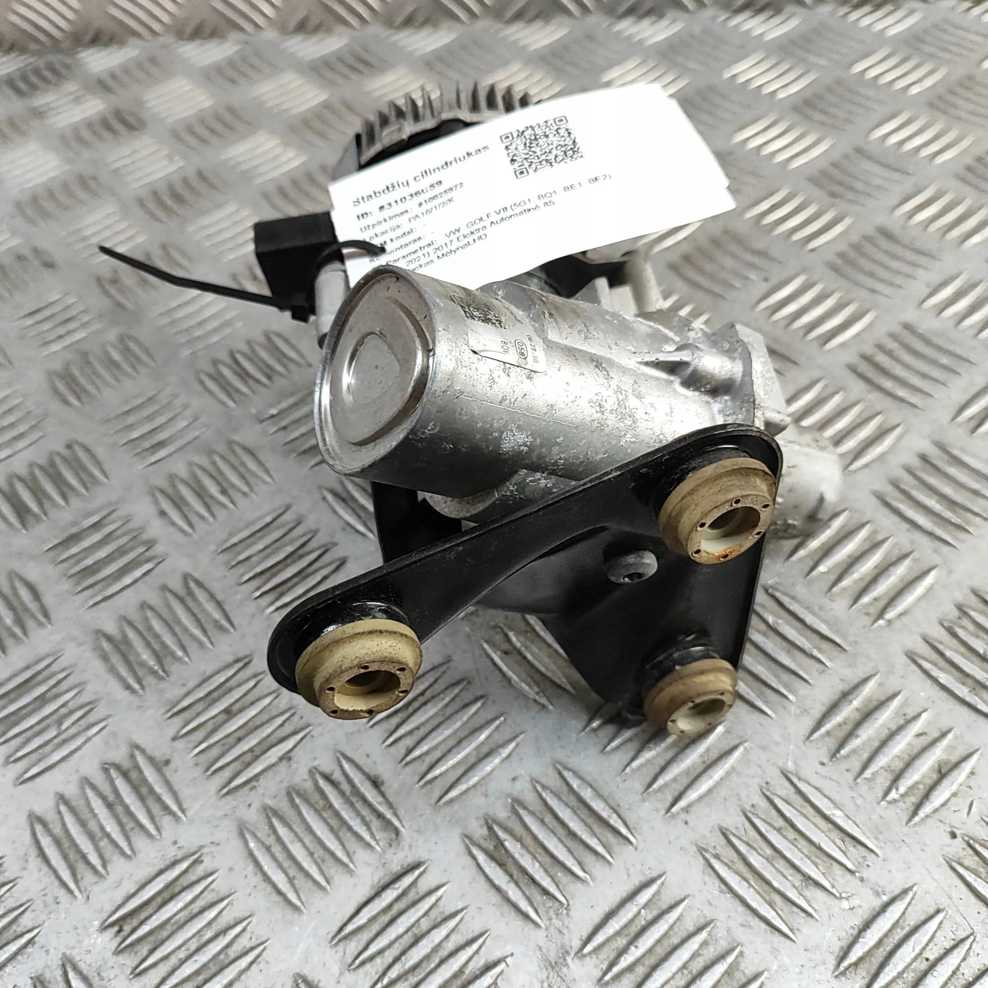 Cilindro de Freio VW Golf VII 0132018018 Usado image 4