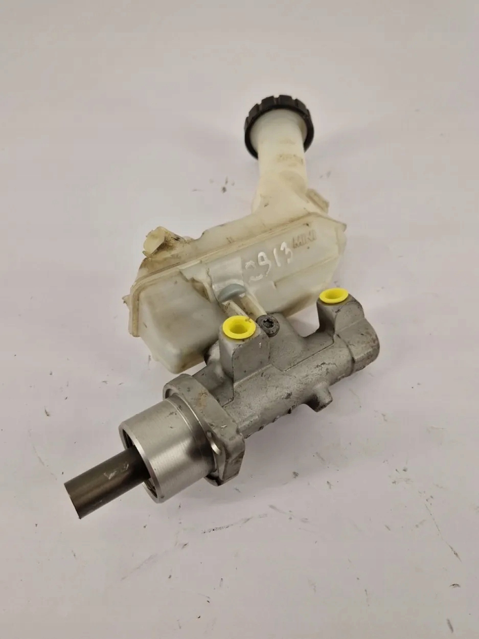 Cylindre de roue NISSAN NOTE E11 8200304083A image 3