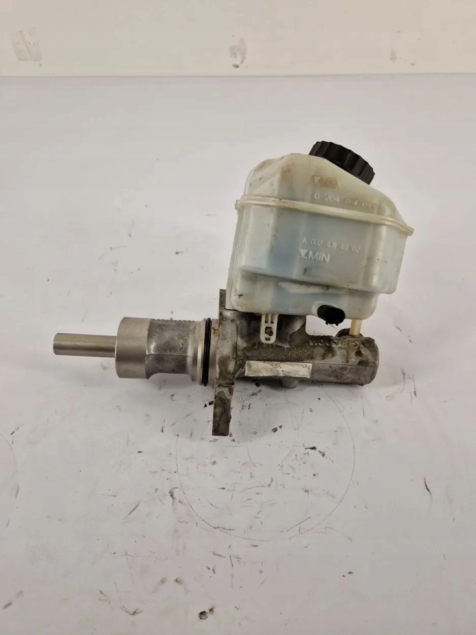 Cilindro de Freio VW Crafter 30-35 A0024314902 image 3