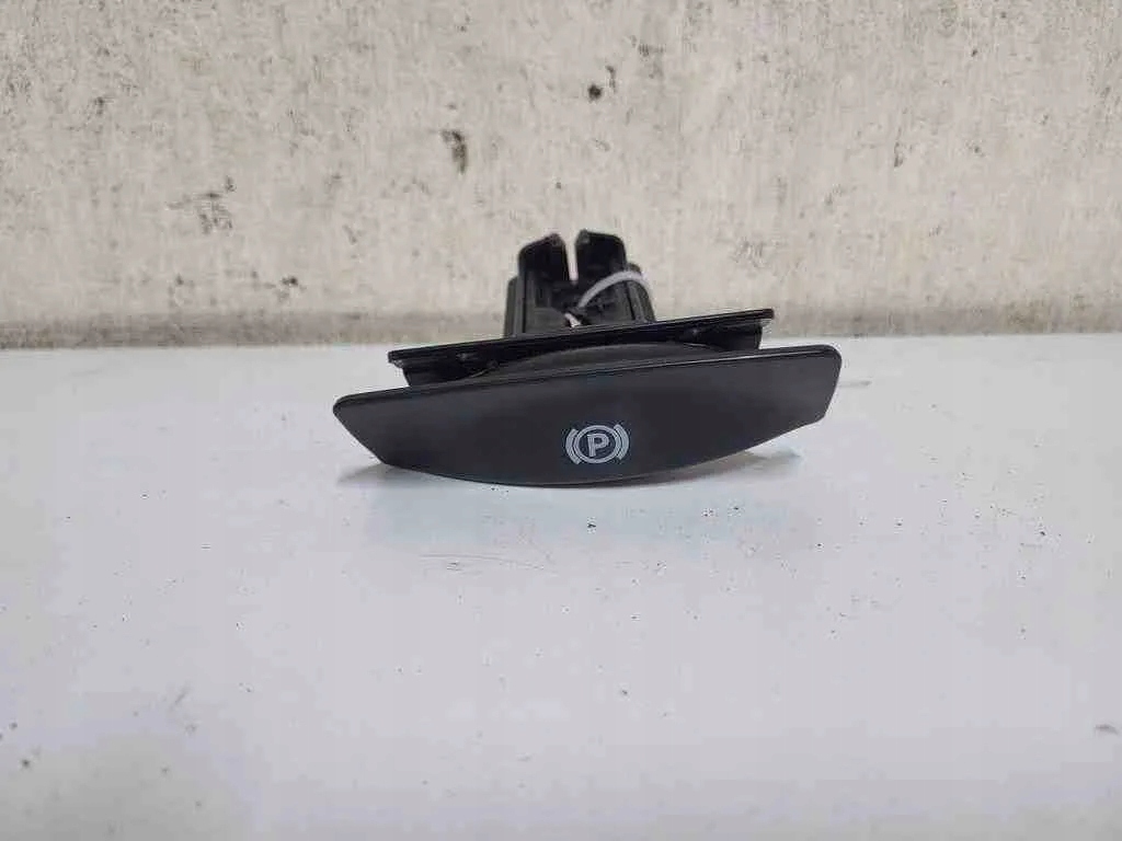 Soporte freno de mano Mercedes R W251 18111547