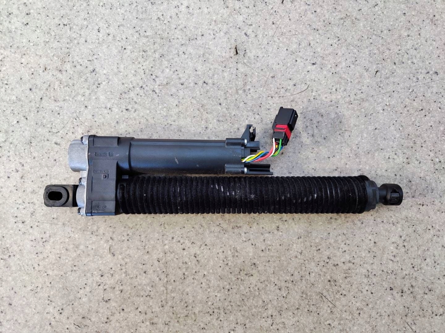 Atuador Elétrico de Porta 4K5827851C Audi A6 C8