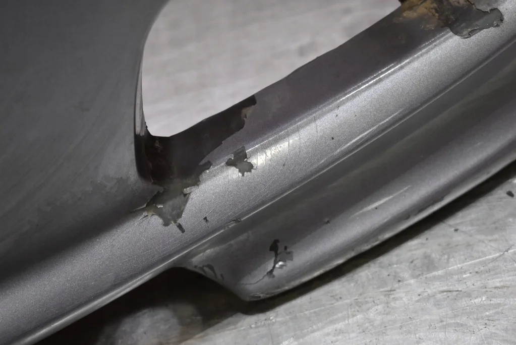 Parachoques delantero gris BMW E46 Lift image 9