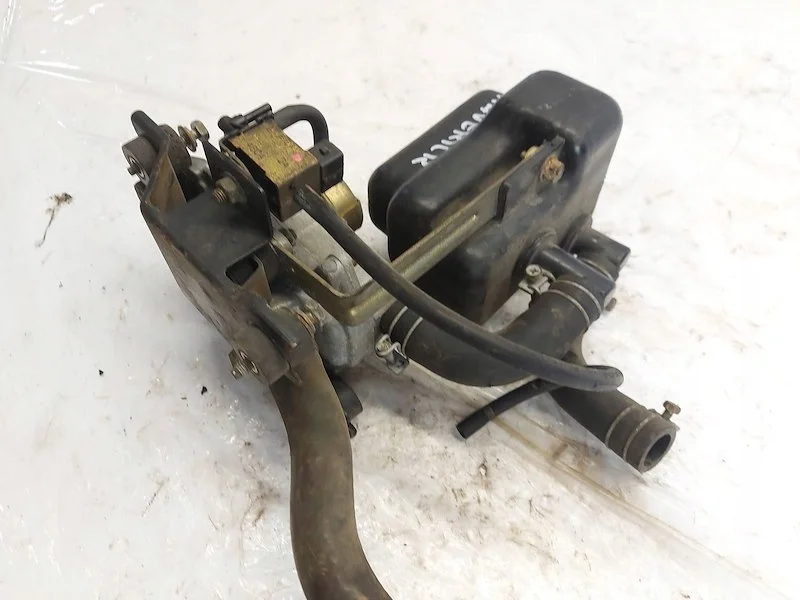 Sähköventtiili 14812-0F305 Ford Maverick I