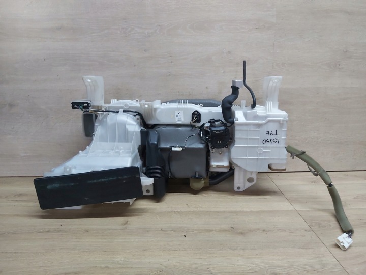 LEXUS LS III 430 Heizung hinten Gebläse unterm Kühlschrank 00-06 87030-50021