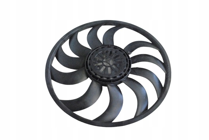 Ventilatore radiatore Jaguar E-PACE (X540) 8250146 25445633 2.0L 183kw 2018