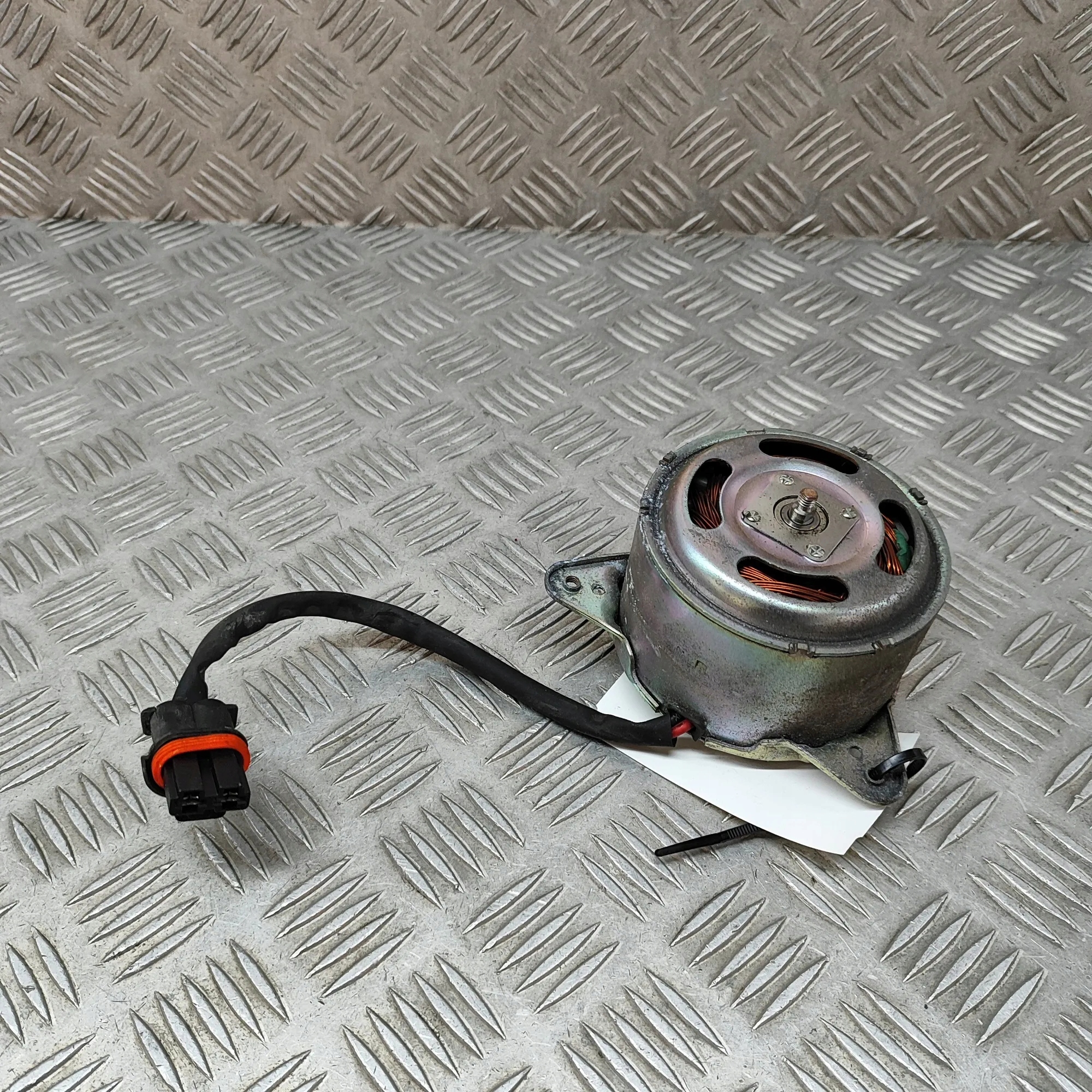 Moteur de ventilateur diffuseur Volvo XC60 5000821