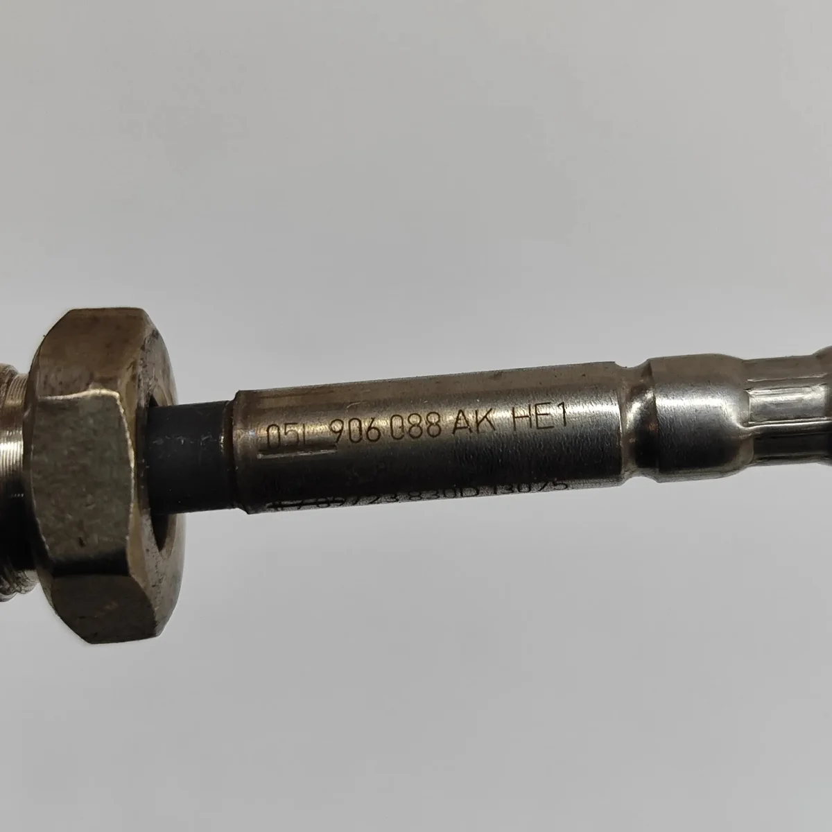 05L906088AK Abgastemperatursensor Seat Leon IV image 6