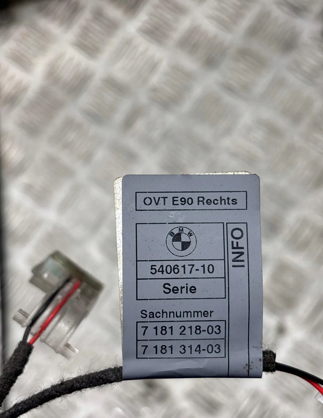 2007 BMW 3 E90 E91 Backlight lamp 54061710 image 4