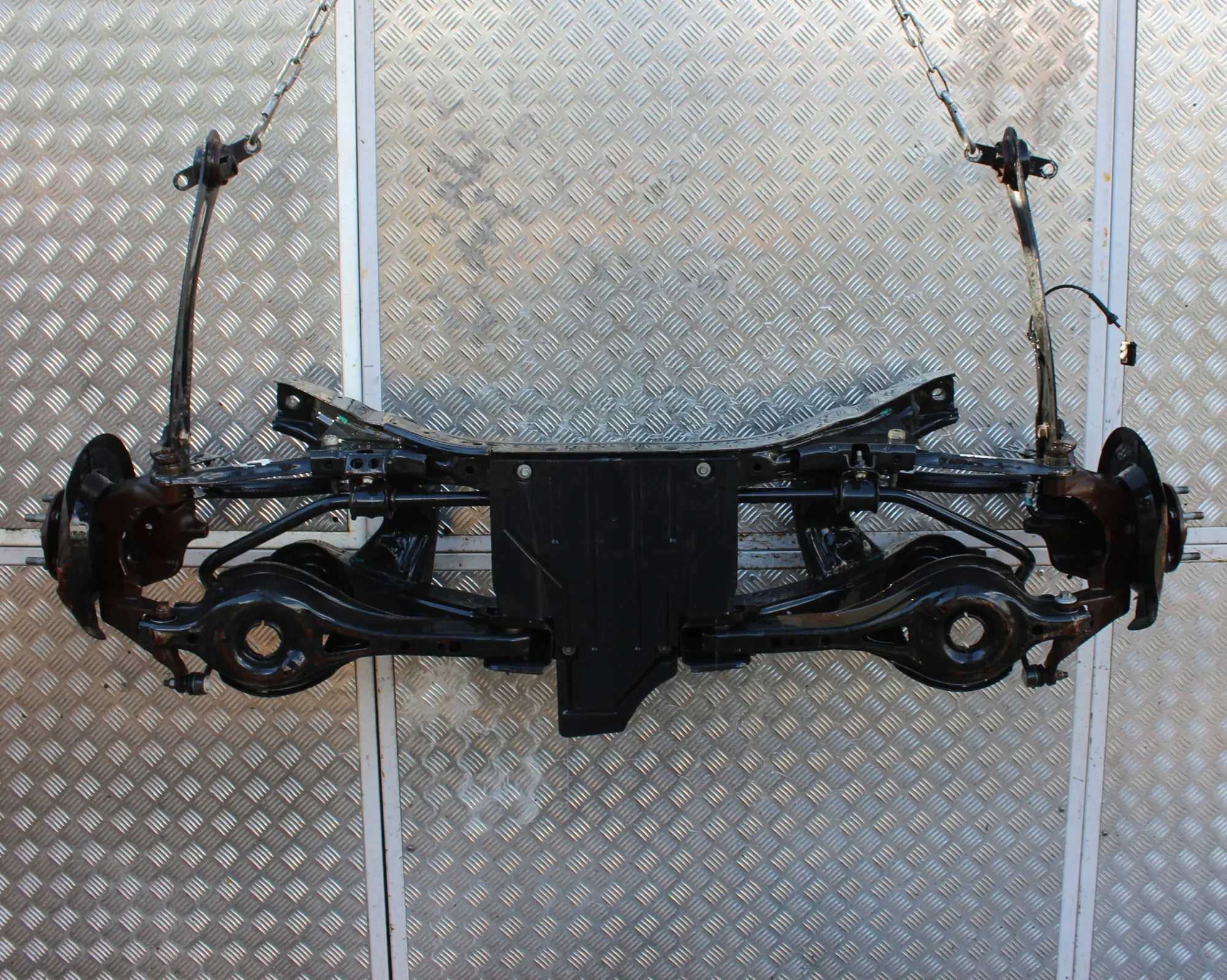 Suspensión trasera Ford Escape III BV615500CA 2016 image 2