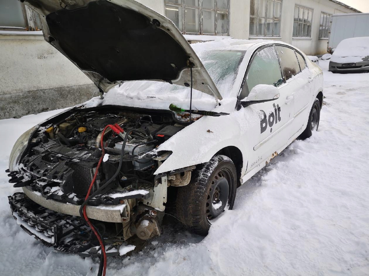 Bomba de vacío frenos Renault Laguna 2009 2.0L image 5