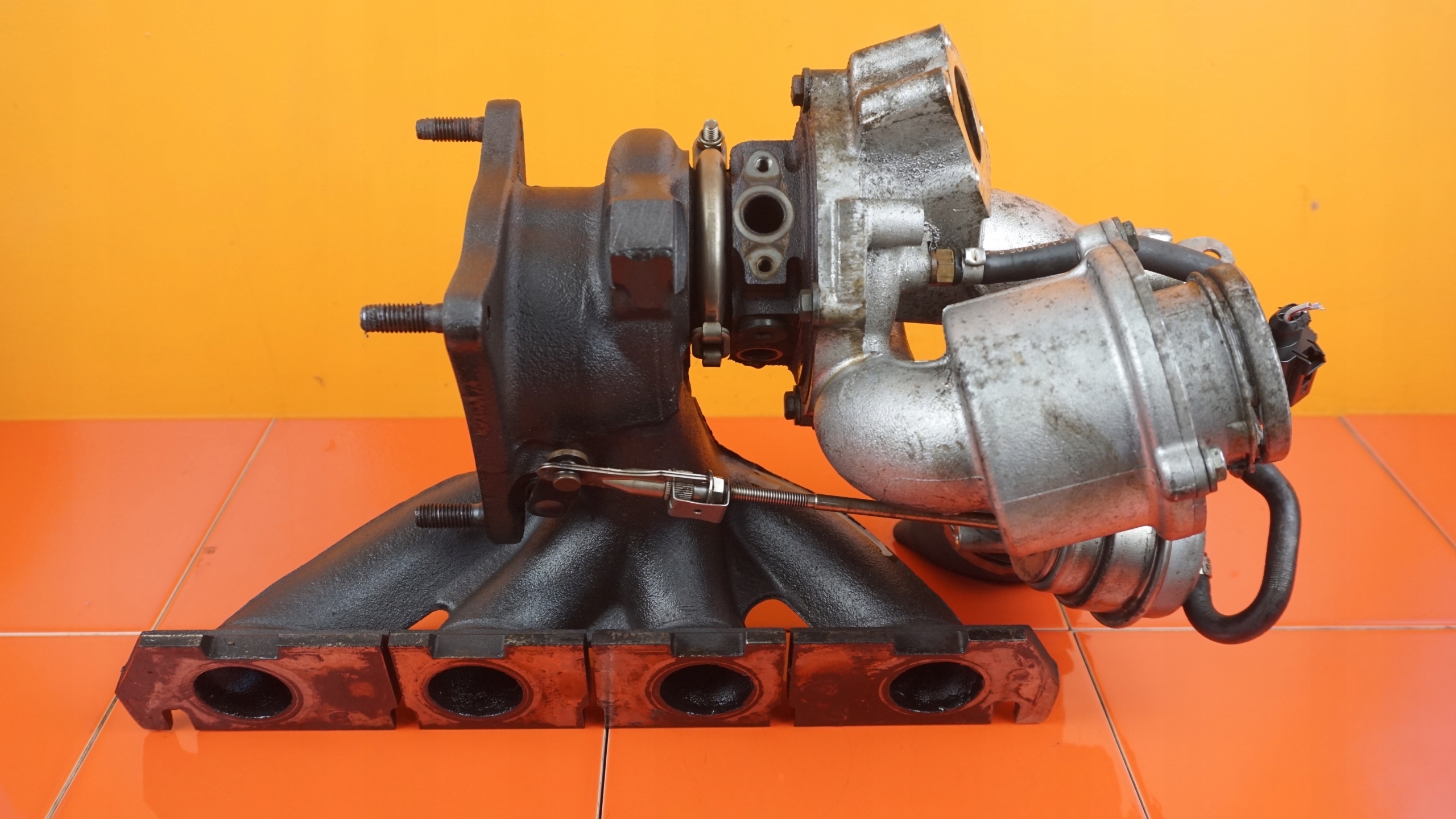 Turbo VW Passat B6 2.0L 147kW OEM 06F145701D image 5