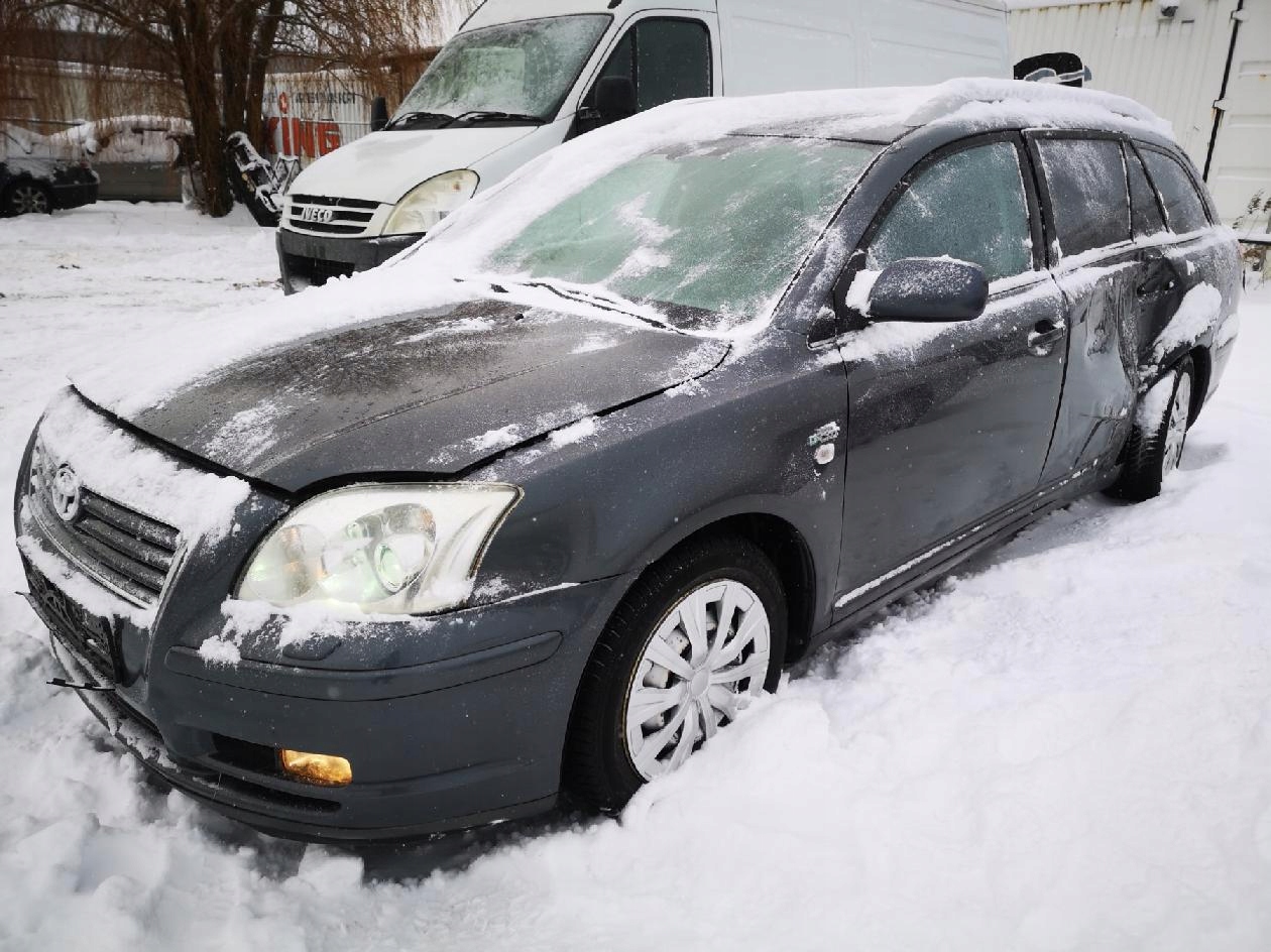 Toyota Avensis 2.2D vakumipumppu 2006 image 6