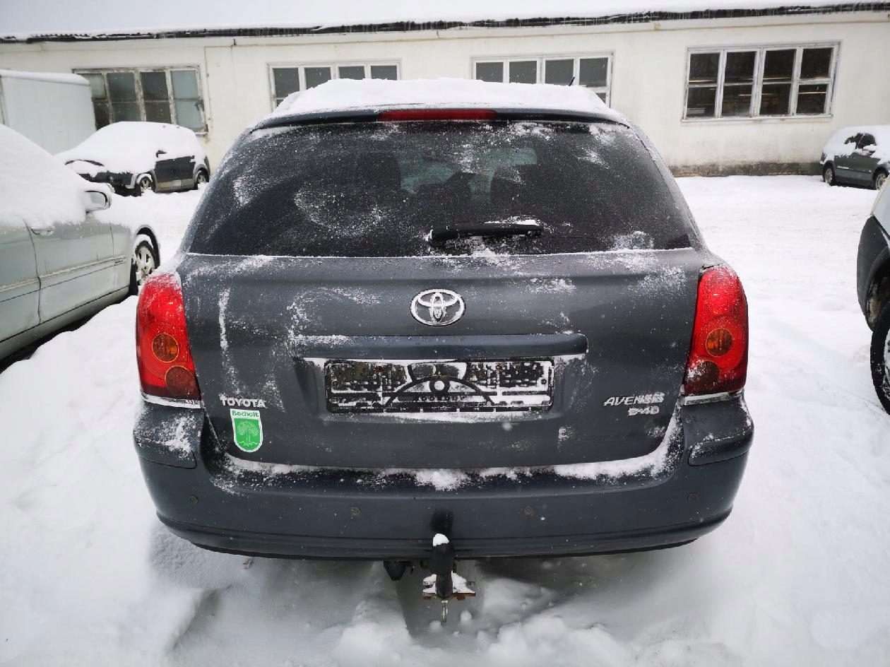 Toyota Avensis 2.2D vakumipumppu 2006 image 9