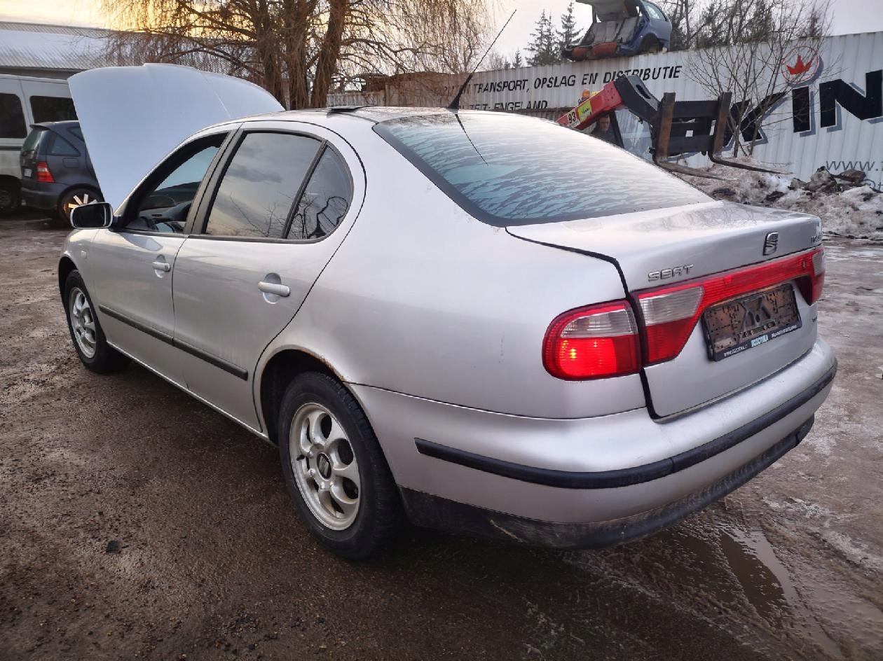 Seat Toledo Pumpe Vakuum Bremssystem 2002 1.9L r038145229 image 8