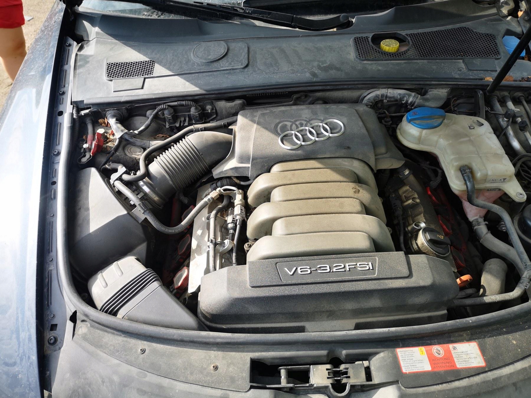 Pompe à vide de frein Audi A6 3.2L 2005 image 6