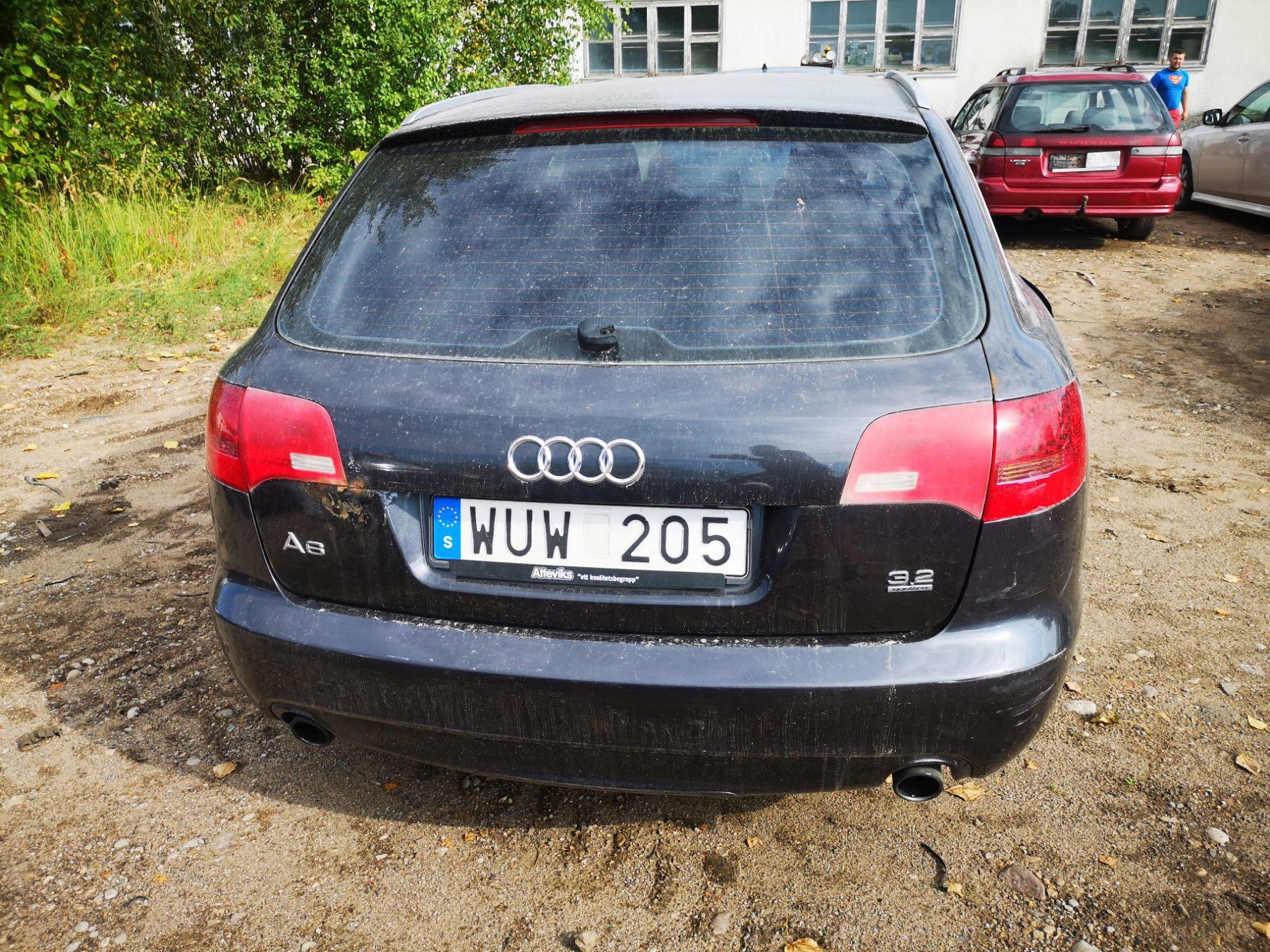 Pompe à vide de frein Audi A6 3.2L 2005 image 9