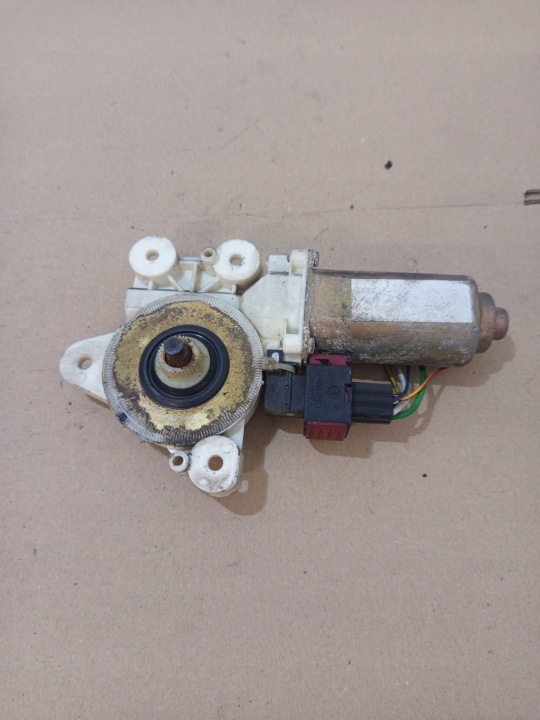 Raamheffer rechts voor Saab 9-3 93 II 02-07
