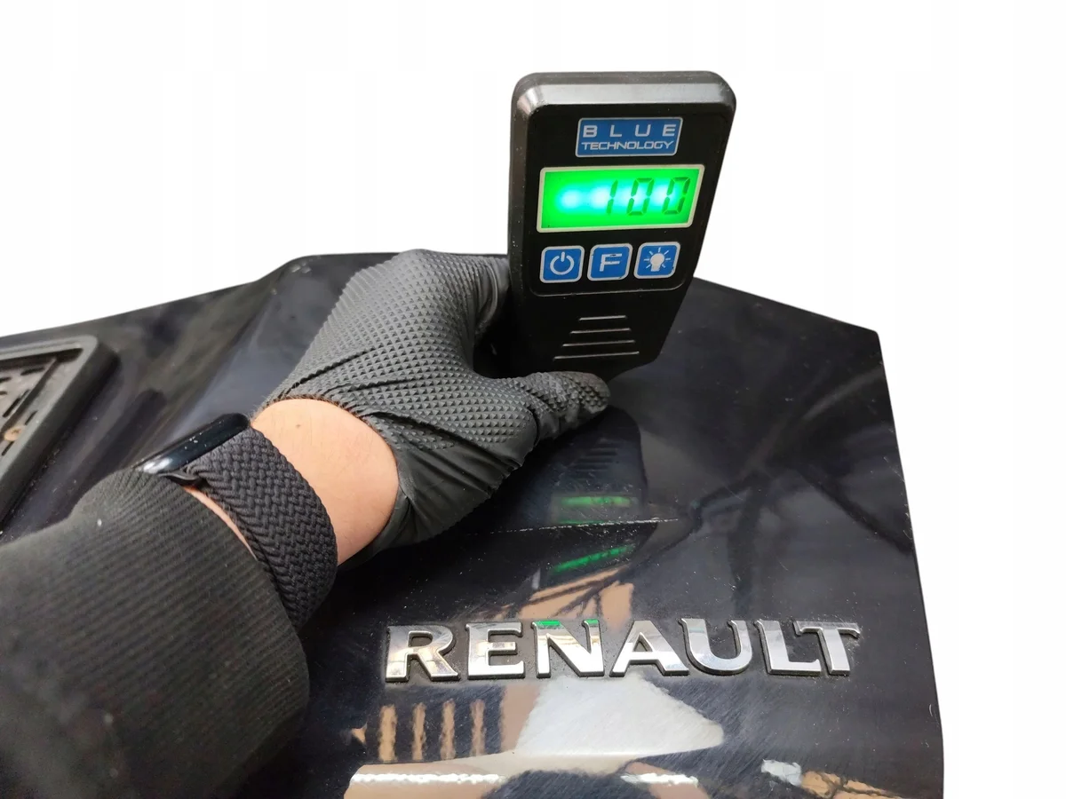 Renault Koleos Tailgate Trim Panel image 8
